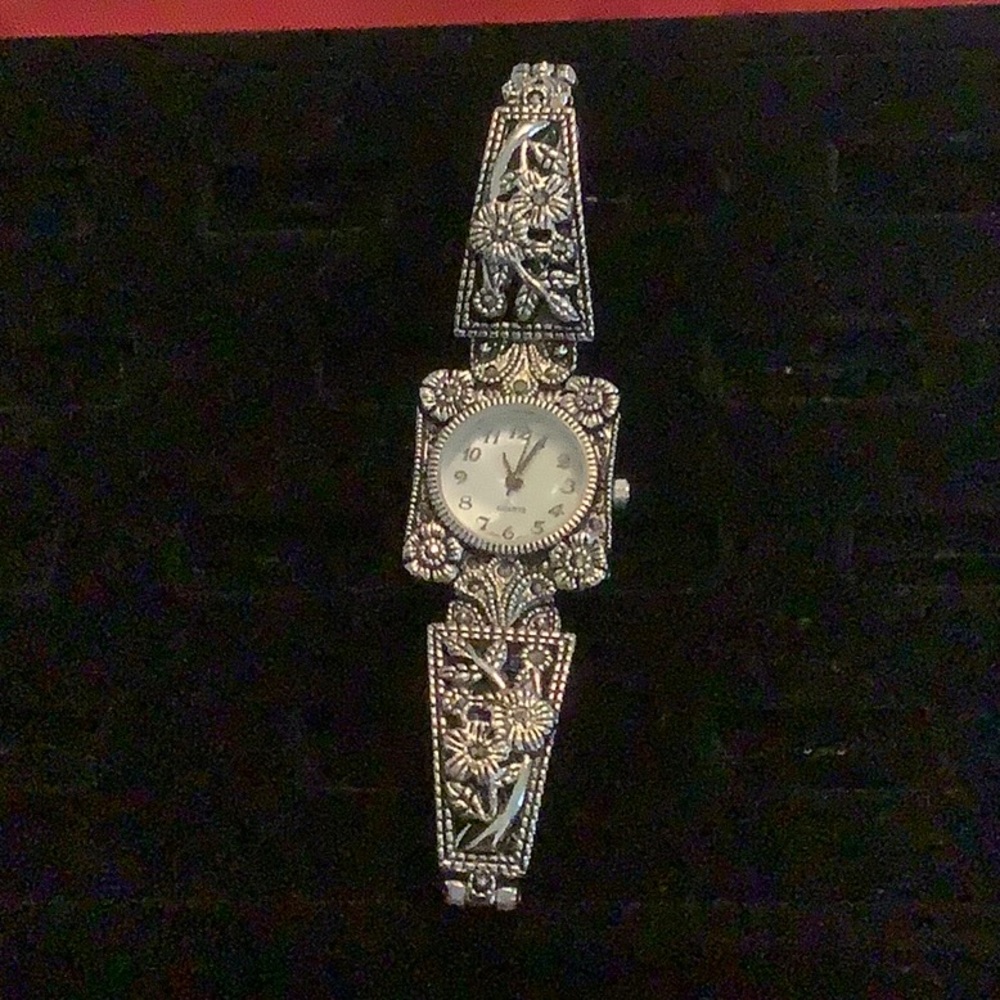 Ladies Watch from Avon